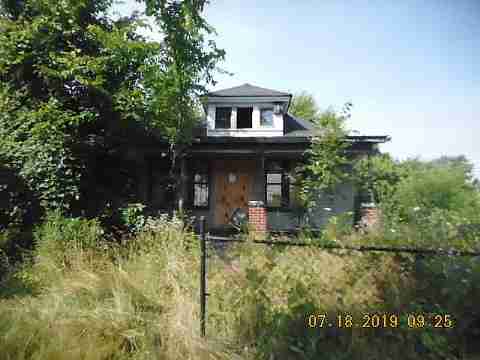 5421 Garland (1)_m.jpg